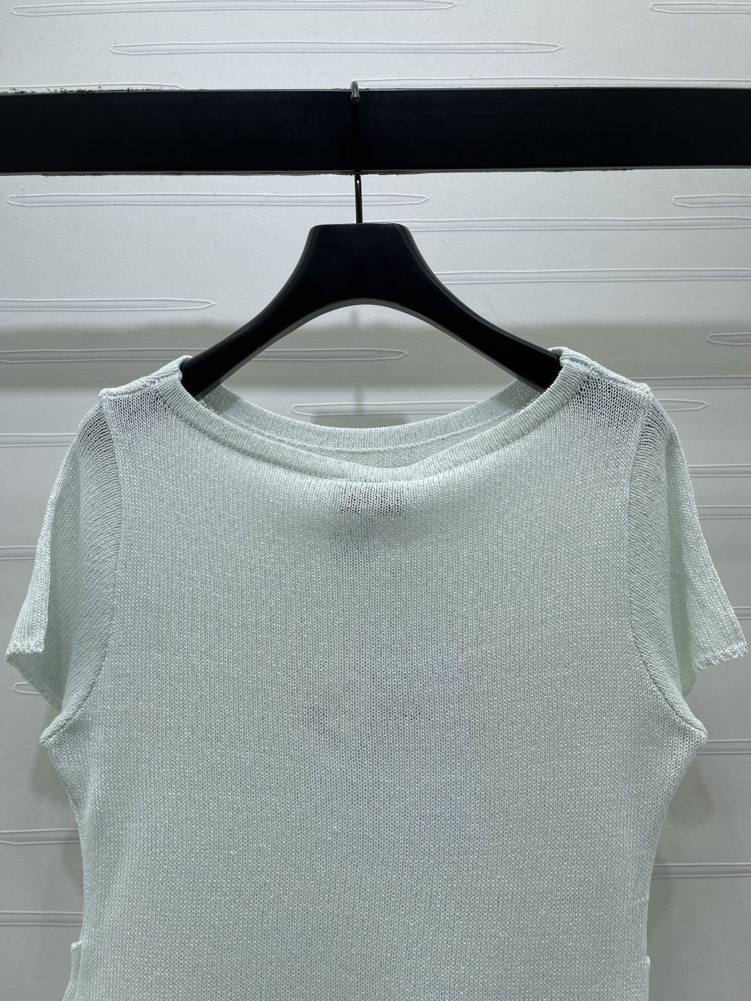 Women's short sleeves